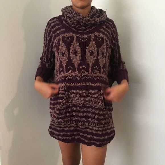FREE PEOPLE Purple Mauve Rosie Lee Cowl Neck Chunky Oversized Poncho Sweater S - Picture 3 of 10